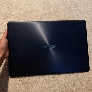 ASUS Vivobook X510U